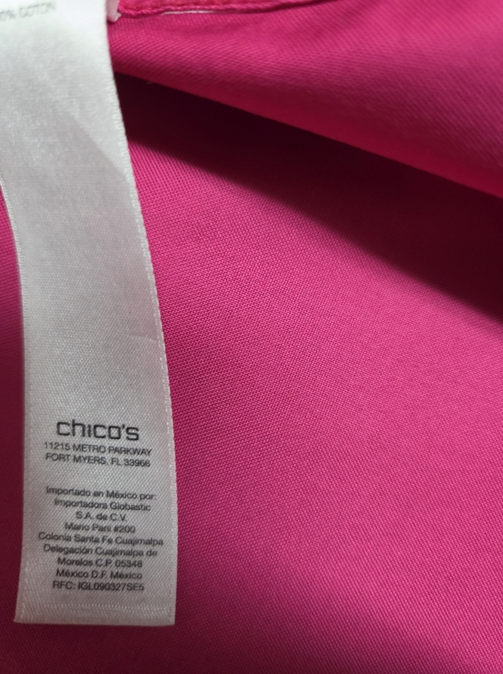 Chico's No Iron Fushia Button Down Shirt Size XL (16-18) - Picture 6 of 8